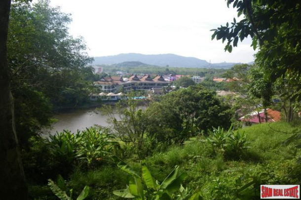 Prime Hillside with Lake Overview Land 2,023 sq. m Rai in Kathu-1