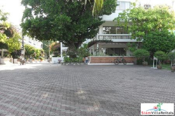 3 storey town house in Hua Hin town Centre.-15
