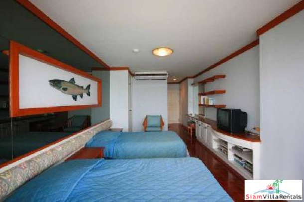 An absolute beach front 4 bedrooms condominium unit for rent-4