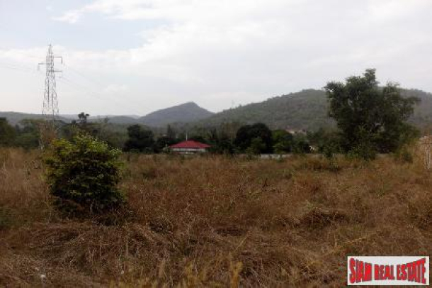 Land for sale with mountain view near Golf Course.-1