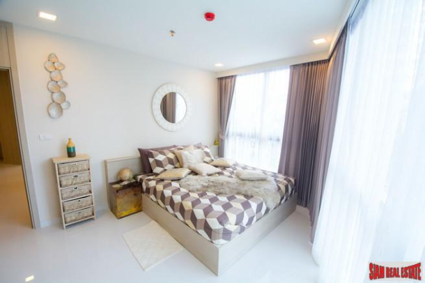 Newly Completed High-Rise Condominium on Pratumnak Hills Near Cosy Beach - Studio Units-9