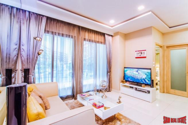 New Luxury Pattaya Premium Inner City Resort Style Condo-27
