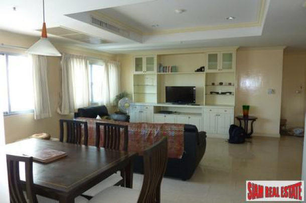 Witthayu Complex | Large Two Bedroom Condo near BTS Phloen Chit-5