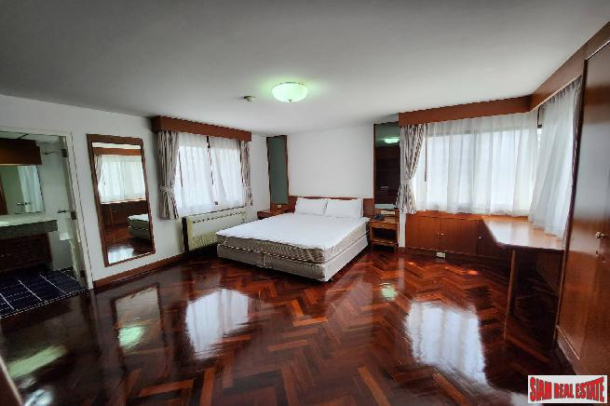 Comfortable and Nicely Decorated Three Bedroom for Rent in Khlong Toei-24