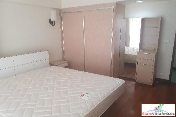 Baan Sukhumvit 14 | Convenient and Spacious Two Bedroom Condo for Rent in Lumphini-14