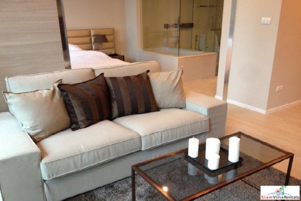 The Room Sukhumvit 21 | Garden and Pool Views from this Contemporary One Bedroom on Sukhumvit 21-3