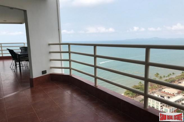 High Rise Beachfront Condominium with spectacular sea view on Jomtien Beach Road-12