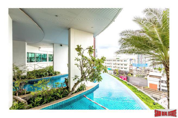 Skywalk Condo | Two Bedroom with Spectacular City Views for Rent on Sukhumvit 69-1