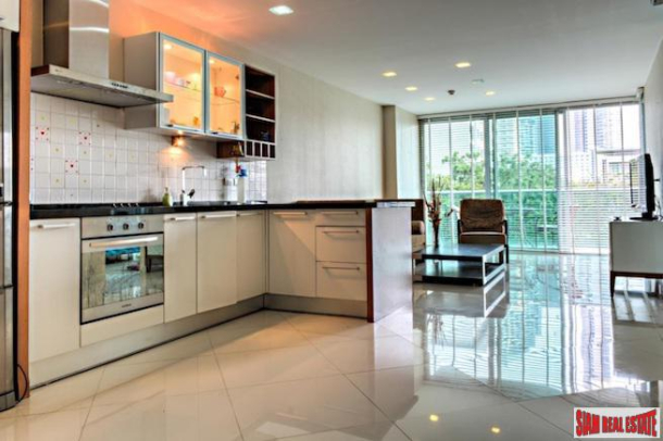 Modern Two Bedroom Condo  with Rooftop Infinity Pool and Steps to  Wongamat Beach-13
