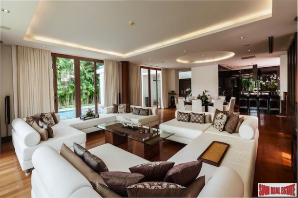 Royal Phuket Marina | Luxurious Five Bedroom Villa for Sale-12