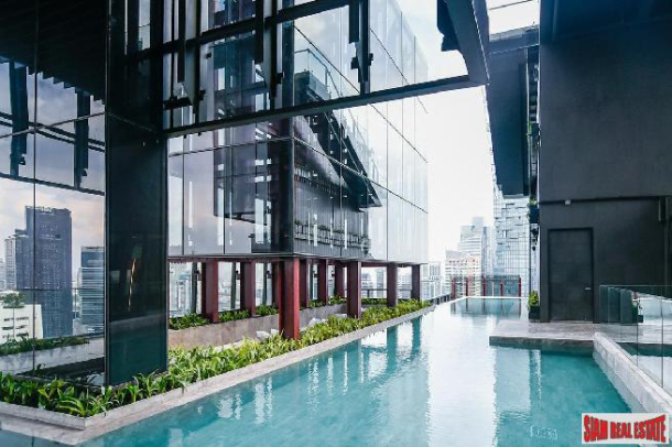 Newly Completed Luxury 48 Storey Condo at Chong Nonsi, Silom - Large 1 Bed Units -  Up to 18% Discount and Fully Furnished!-17