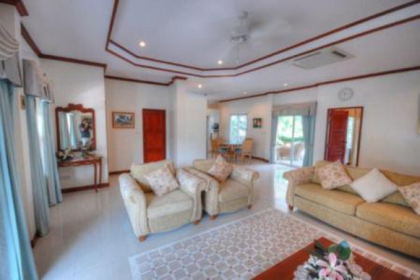 NATURAL HILL 1 : Lovely 3 Bed Pool Villa-6