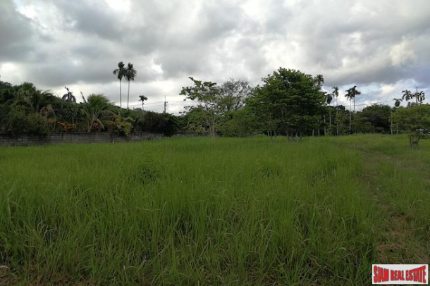 2 Rai (3,200 sqm) Land with Mountain and Big Buddha Views in a Central Chalong Location-6