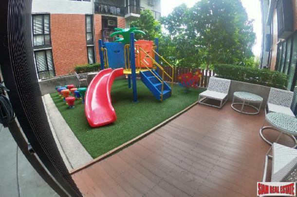 Apple Condo | Large 1 Bed Condo for Sale in Low-Rise Building with Serene Surroundings at Sukhumvit 107, BTS Bearing - Excellent Rental Potential!-3