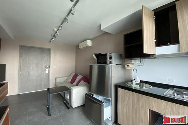The Gallery Condominium | Penthouse 1 Bed 35 Sqm Fully Furnished unit on the 24th Floor at Sukhumvit 107, BTS Bearing-4
