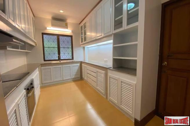 Four Bedroom Pet Friendly House for Rent Near BTS National Stadium-19