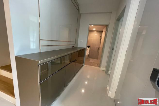 The Edition rama 9 Pattanakarn | Large Three Bedroom House with Private Plunge Pool + Extras for Rent-26