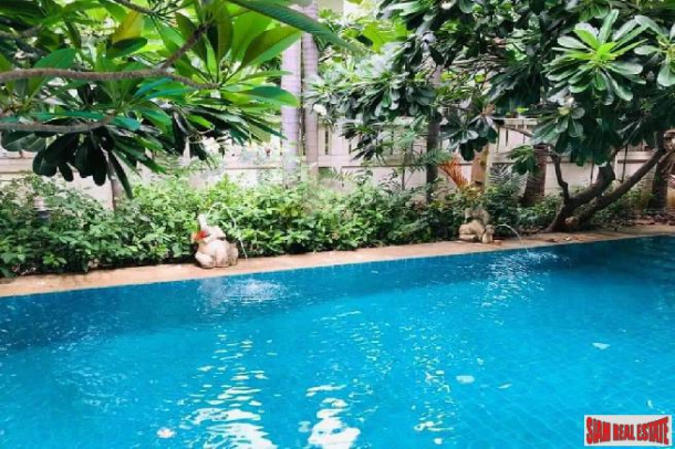 Beautiful 2-Storey Detached House in Phrom Phong | Preferable Rented as a Restaurant, Spa, or Showroom-12